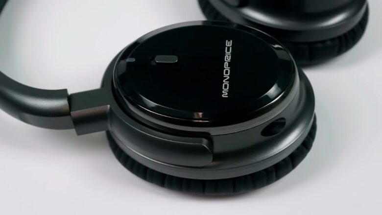 Monoprice Noise Cancelling Headphones PID10010 design